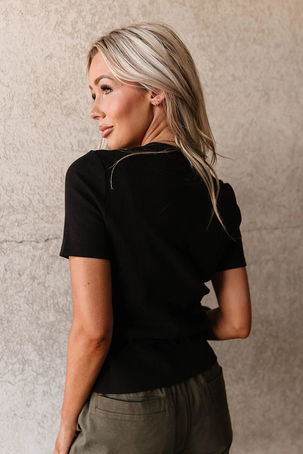***PRE-ORDER*** Ampersand Button Front Lulu Tee - Black