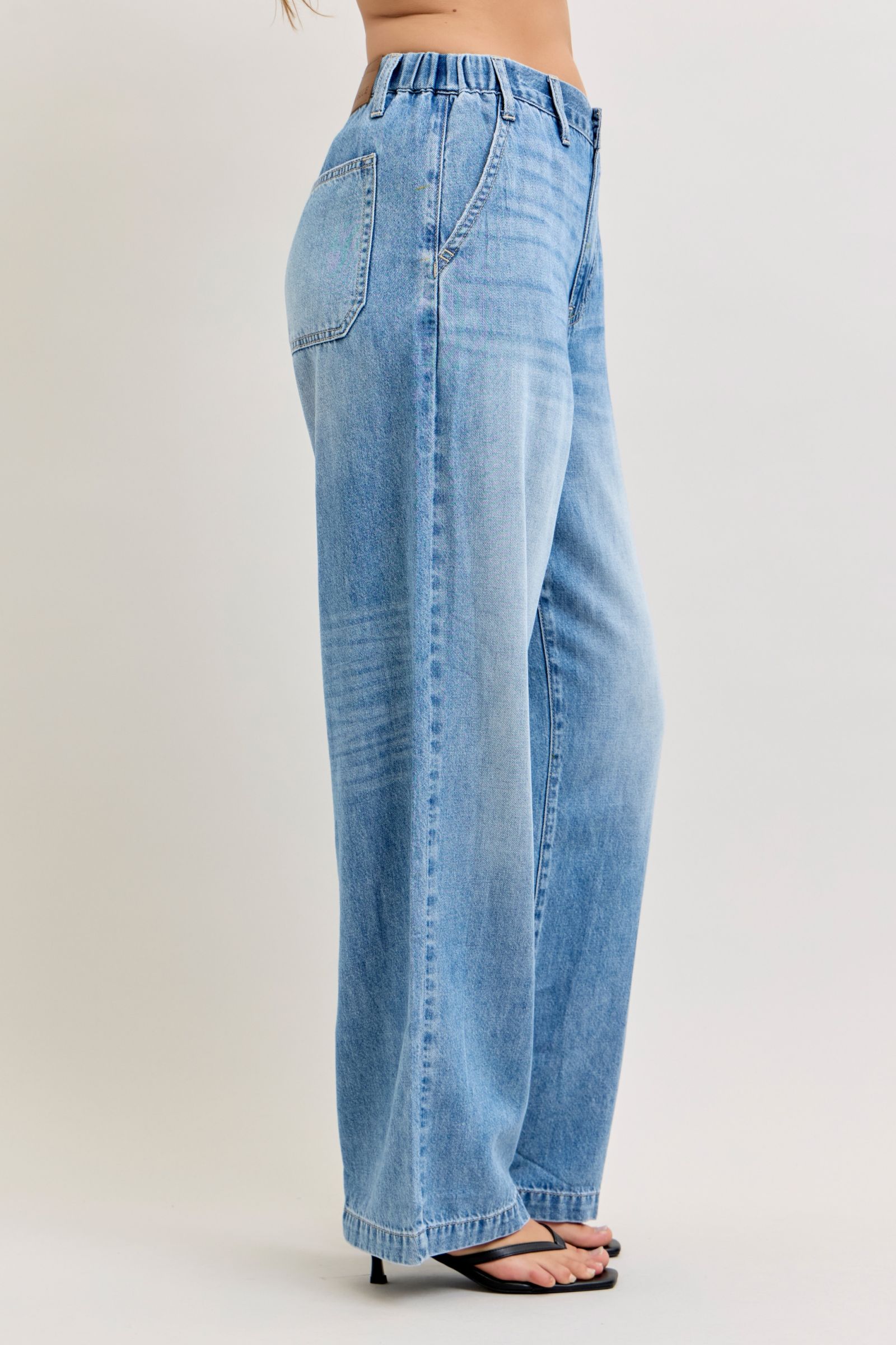 Judy Blue "Saddie" Featherweight Baggy, Elasticized Waist Denim - Mid Wash