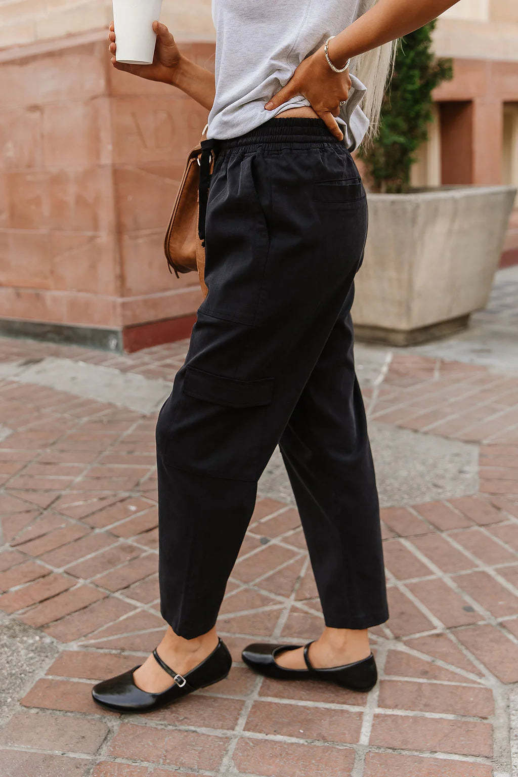 ***PRE-ORDER*** Ampersand Cargo Cutie Crop Pant - Black