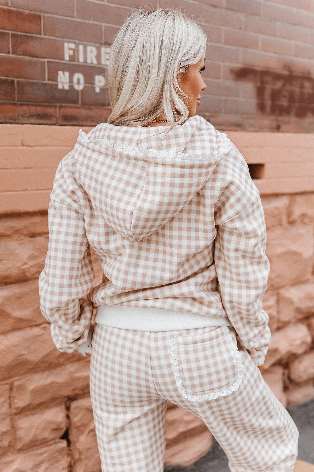 ***PRE-ORDER*** Ampersand Comfort Zone HalfZip - Gingham Lace