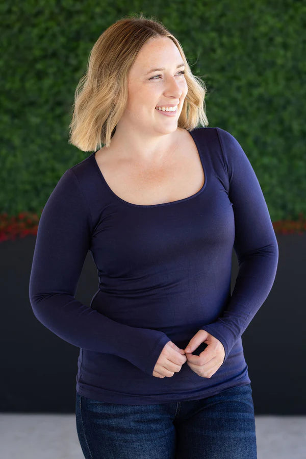 ***PRE-ORDER*** Michelle Mae "Alyssa" Long Sleeve Top - Navy