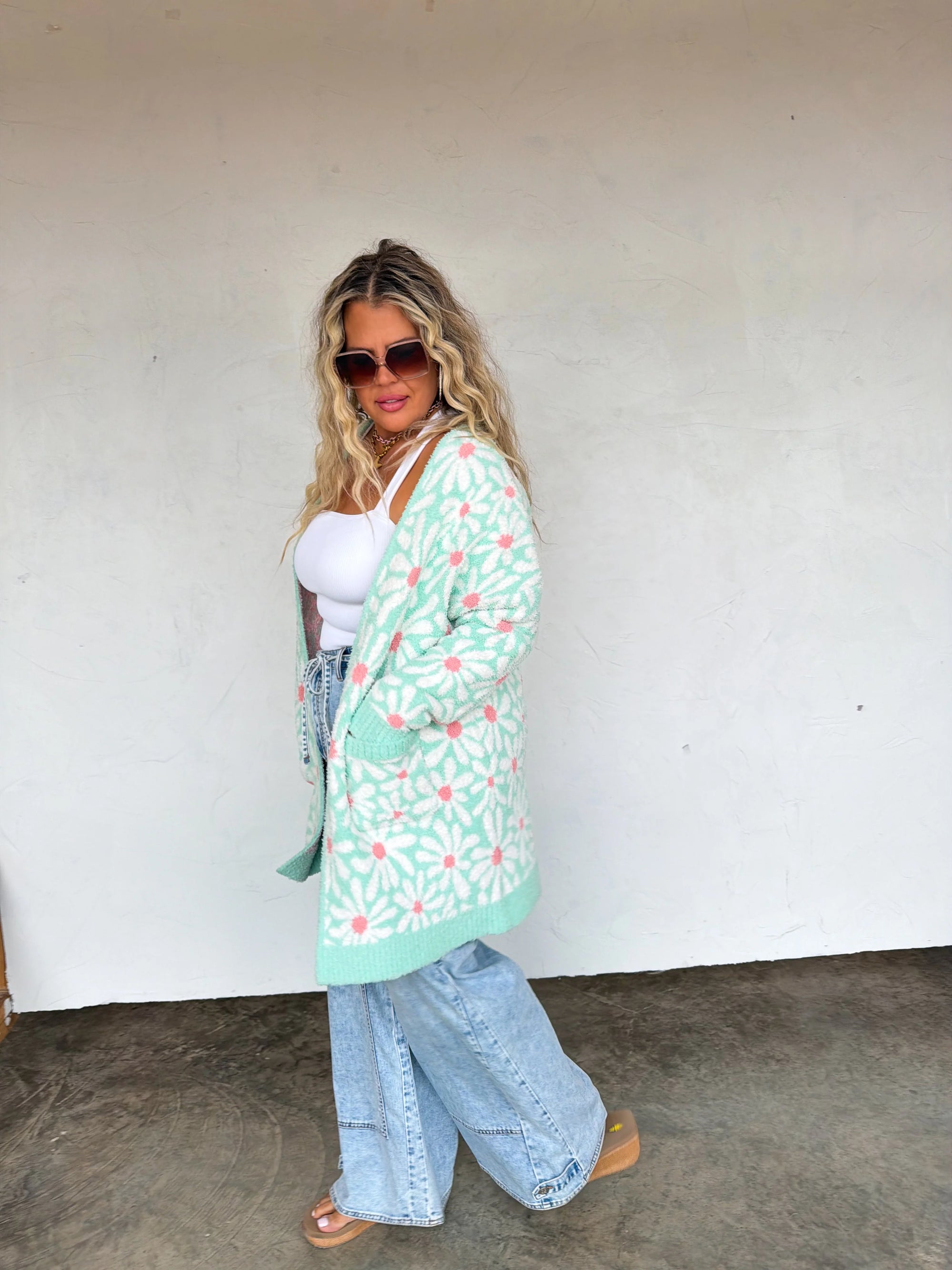 Spring Cloud Cardigan - Mint Daisy