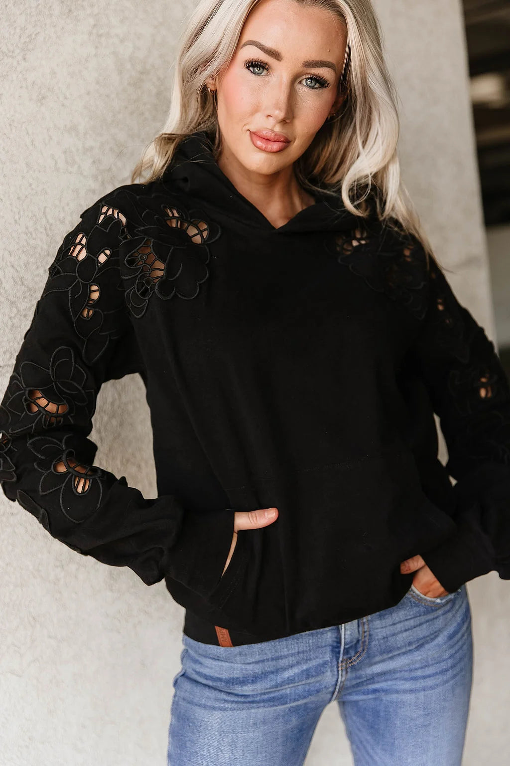 ***PRE-ORDER*** Ampersand University Hoodie - Love Story Black