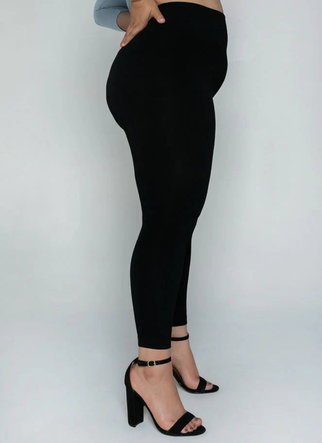 C'est Moi "Bamboo Curvy Size 3/4 High Waisted Legging" - Black