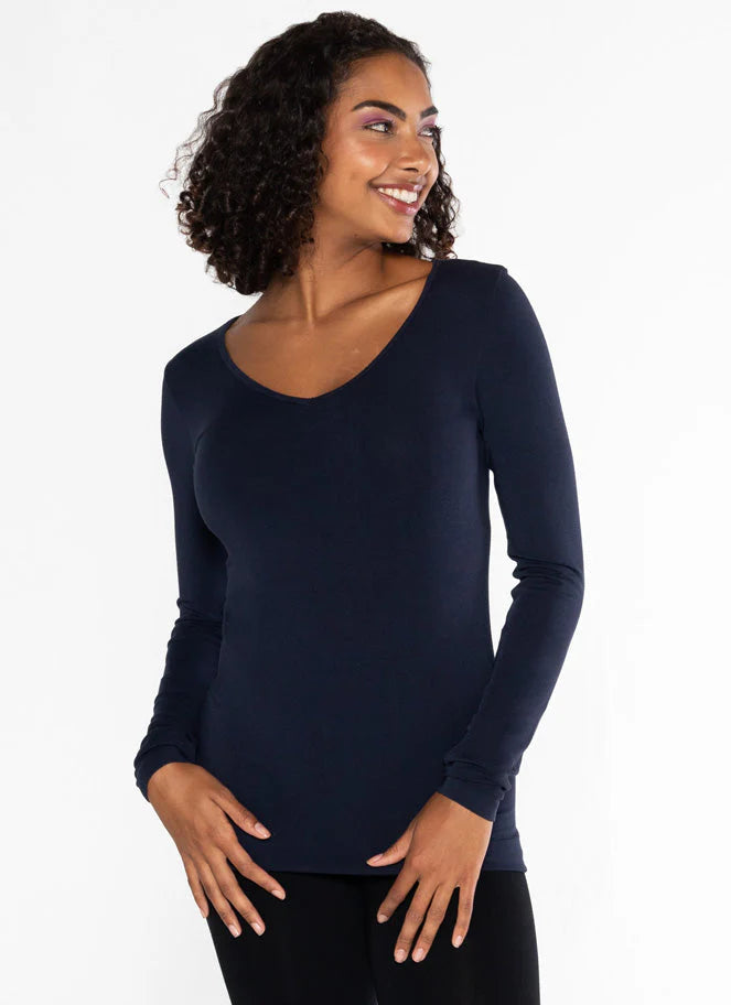 C'est Moi "Bamboo Long Sleeve V-Neck Top" - Navy