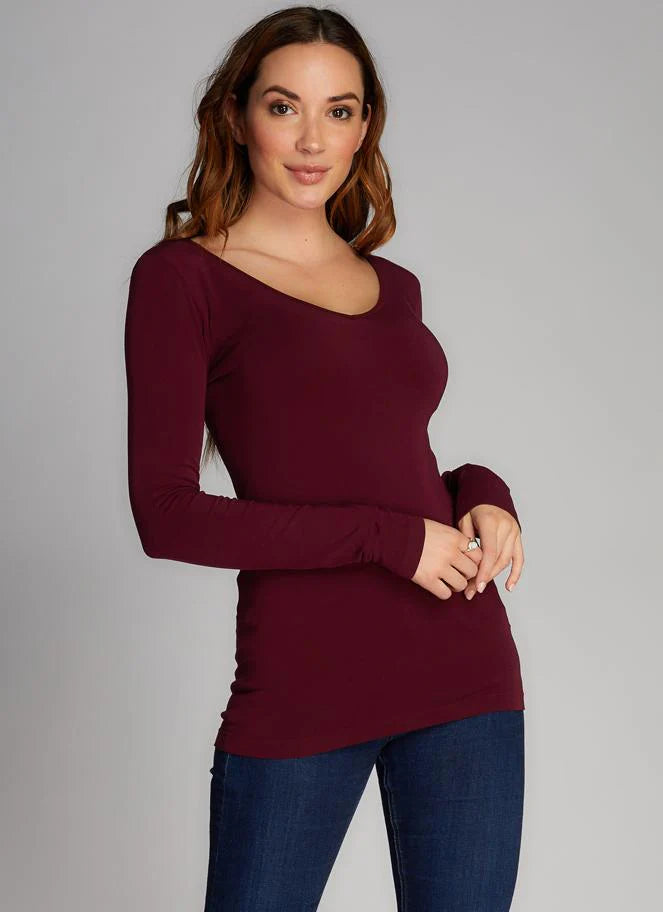 C'est Moi "Bamboo Long Sleeve V-Neck Top" - Bordeaux