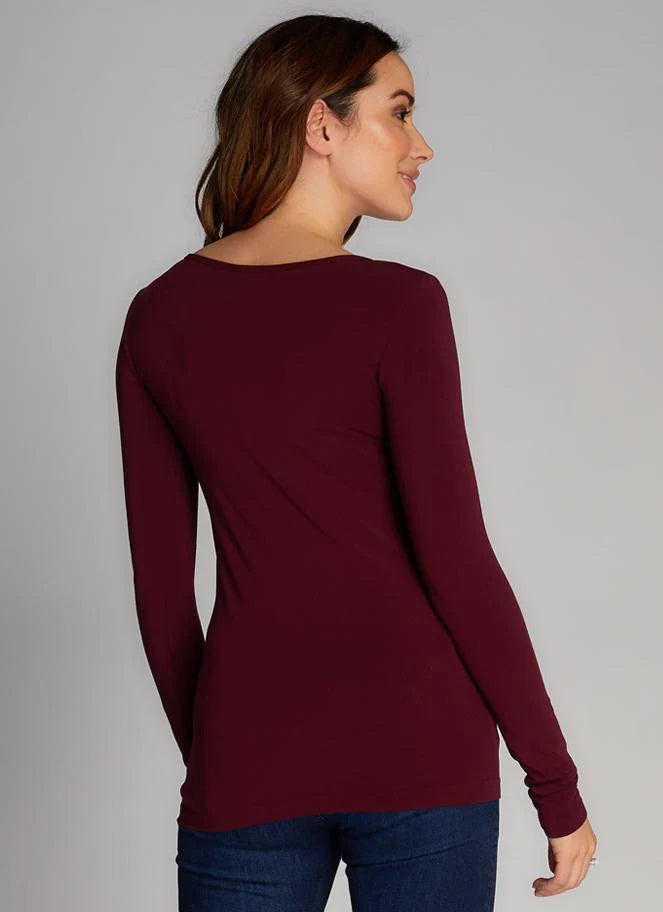 C'est Moi "Bamboo Long Sleeve V-Neck Top" - Bordeaux