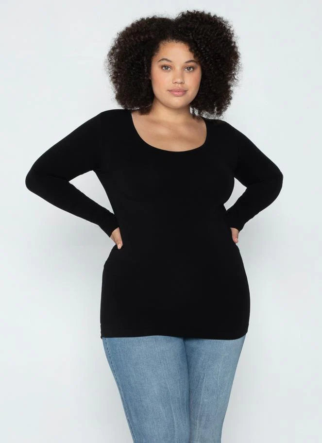 C'est Moi "Bamboo Curvy Long Sleeve Scoop Neck Top" - Black