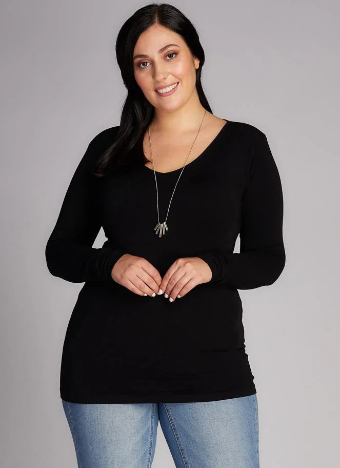 C'est Moi "Bamboo Curvy Long Sleeve  V-Neck Top" - Black