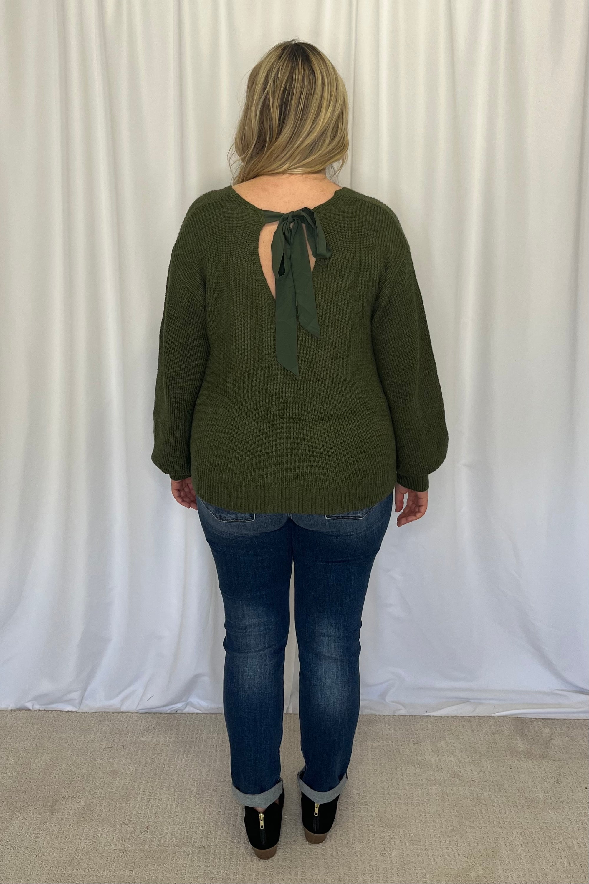 Michelle Mae &quot;Bethany&quot; Bow Knit Sweater - Olive