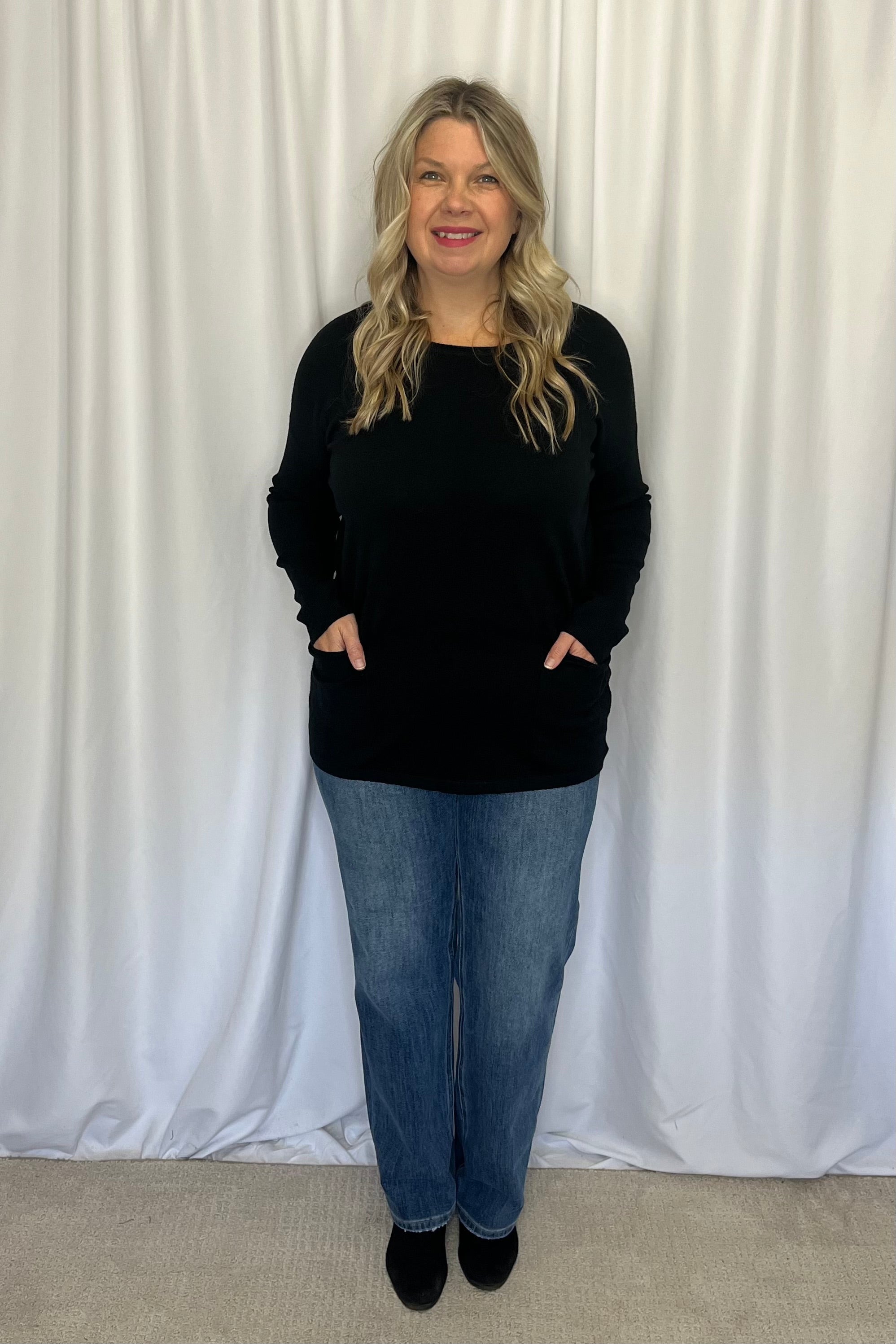 Callie Pocket Sweater - Black