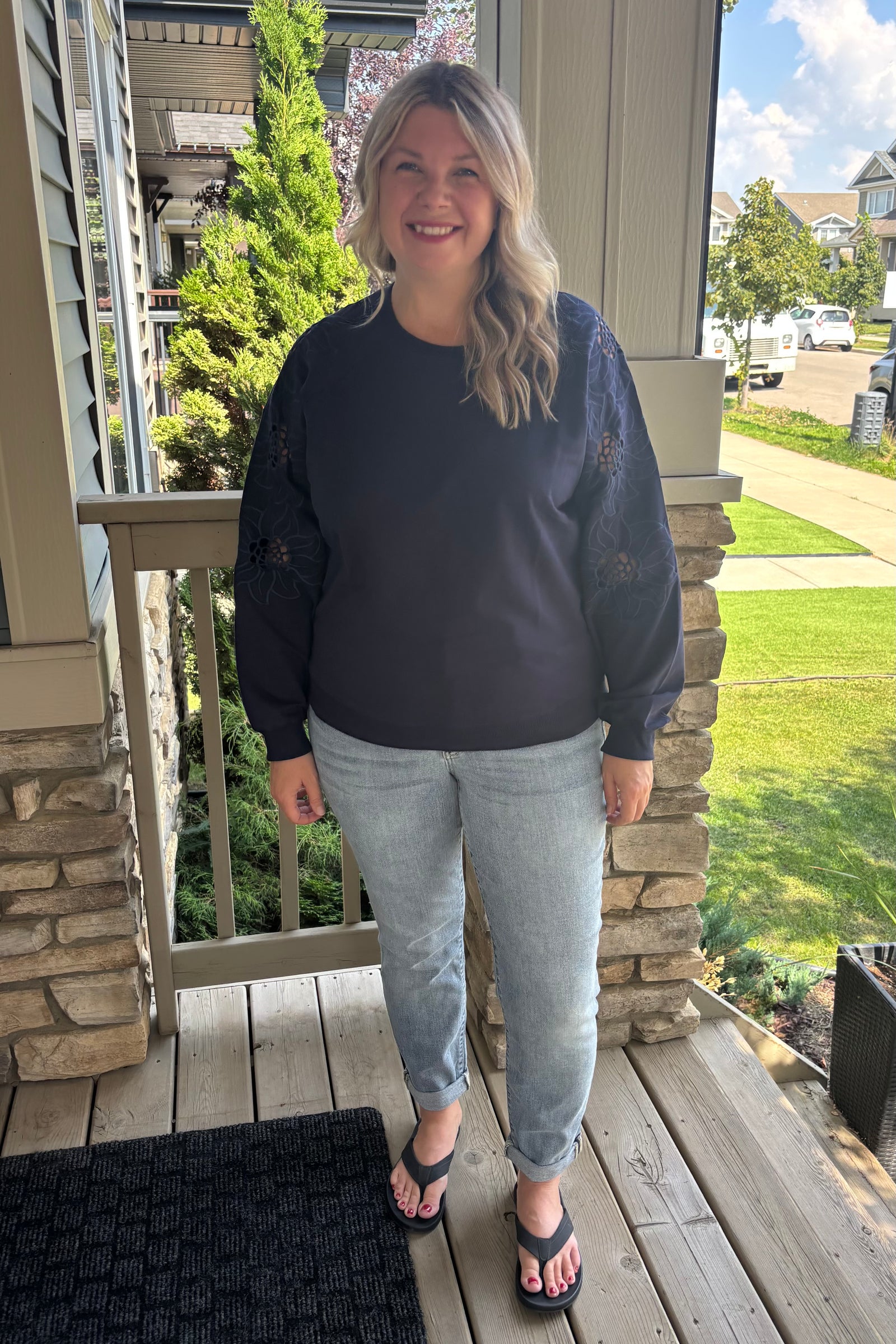 Josie Embroidery Sleeve Pullover - Navy