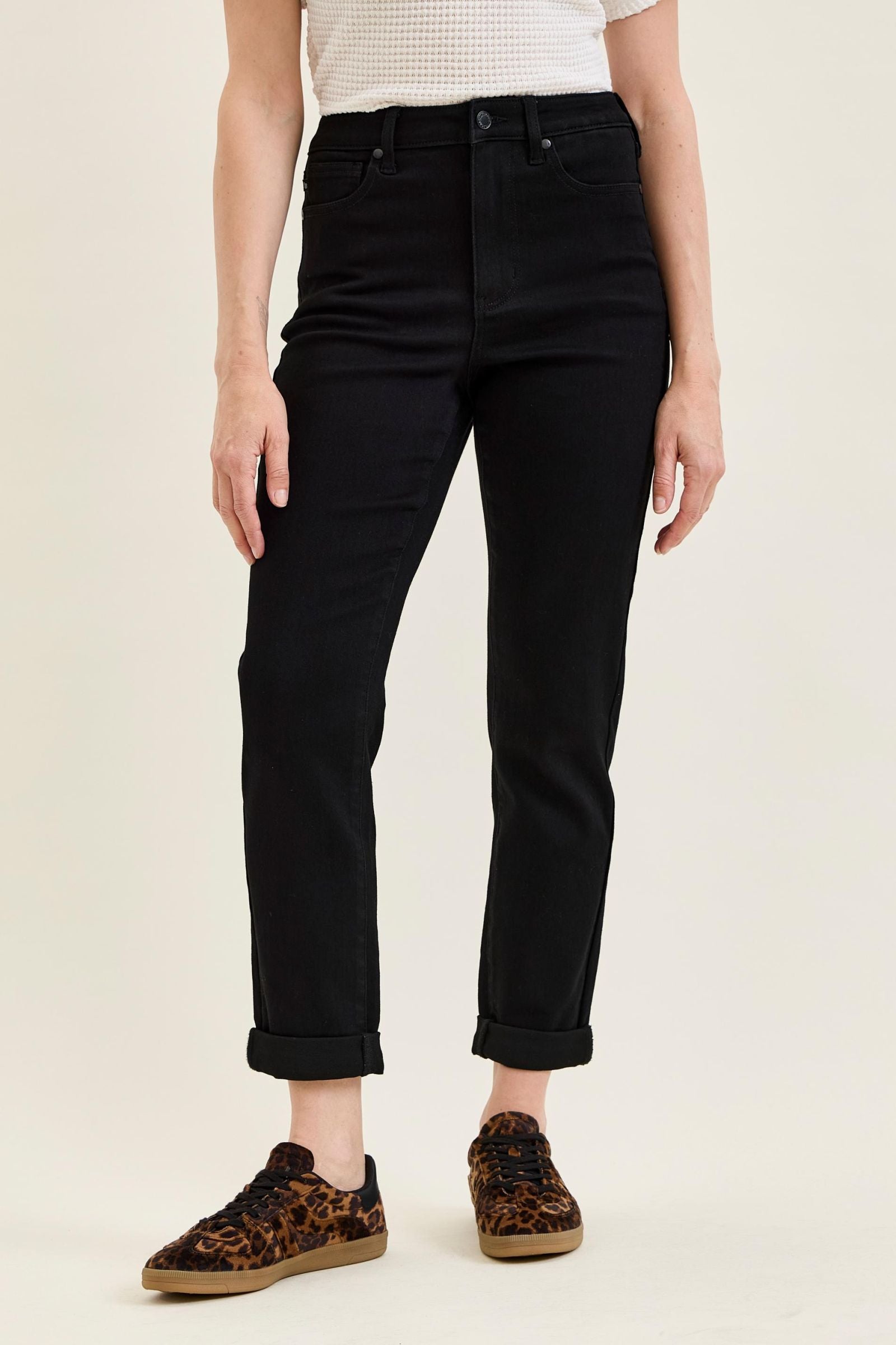 Judy Blue "Tara" Girlfriend Jeans - Black