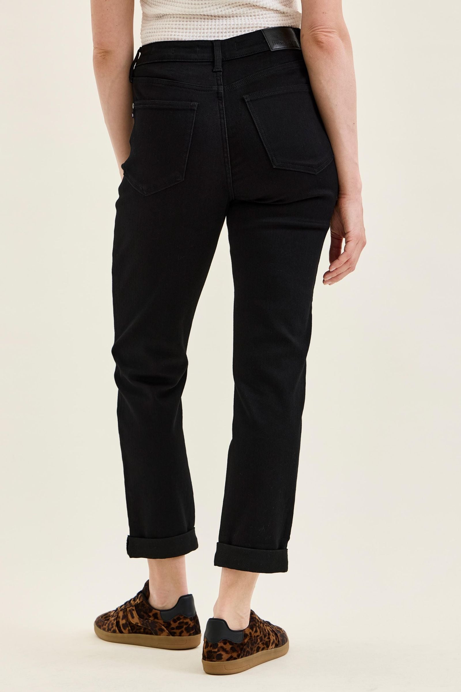 Judy Blue "Tara" Girlfriend Jeans - Black