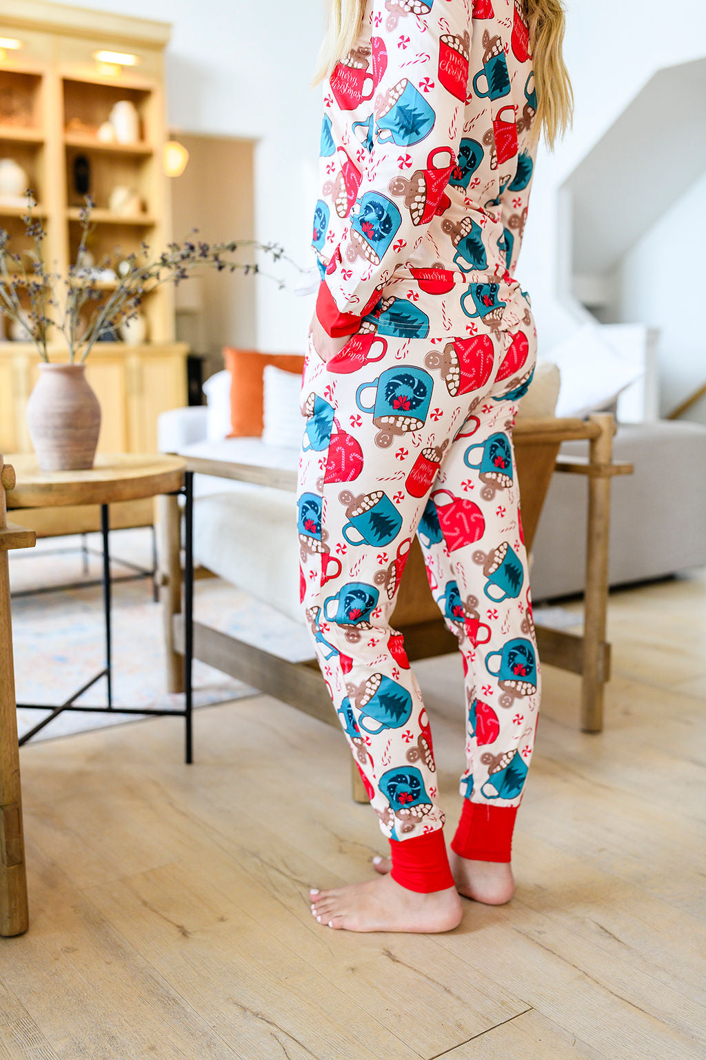 ***PRE-ORDER*** Shirley Long Sleeve Pajama Jogger Set - Hot Cocoa (shipping mid November)
