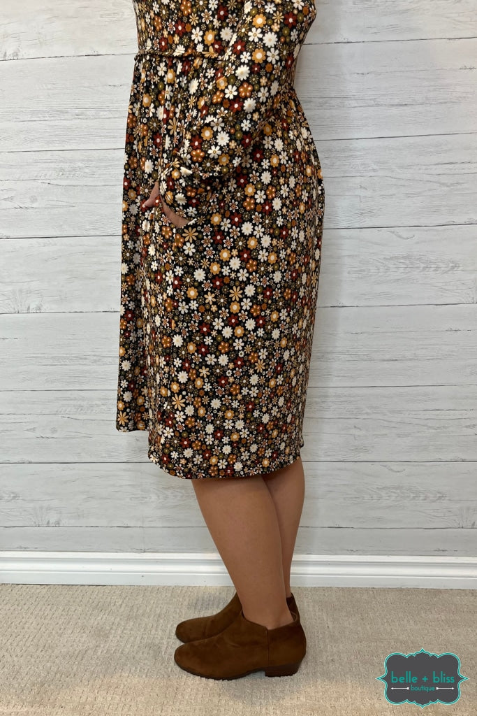 Clea Long Sleeve Floral Dress With Pockets - Black Dresses & Skirts