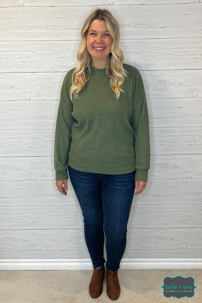 Hilary Pullover Sweater - Olive Tops & Sweaters