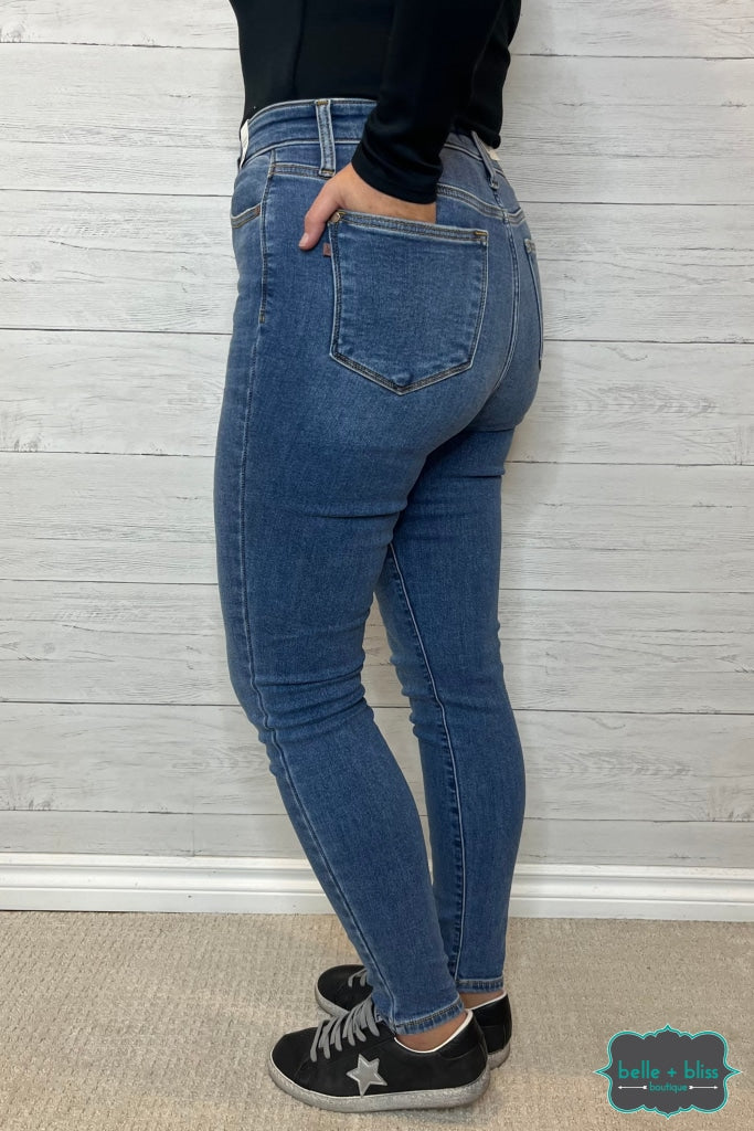 Judy Blue Cassidy High Rise Classic Thermal Skinny Denim - Mid Wash Bottoms